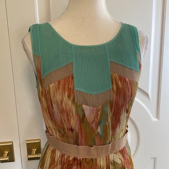 NWOT BCBG Pleated Cocktail Dress Aqua Green with Multi Colours - Picture 3 of 7